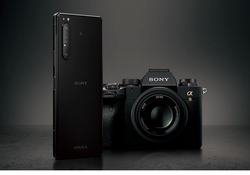 Sony Xperia 1 II — aparat ztrzema obiektywami- znamy cen :)